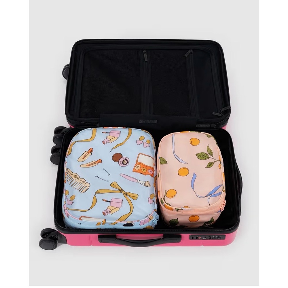 Set of 2️⃣‼️ BAGGU Packing cubes set.